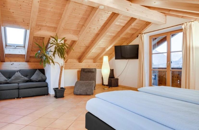 Ferienwohnung Mit Bergblick Unterammergau Exterior foto