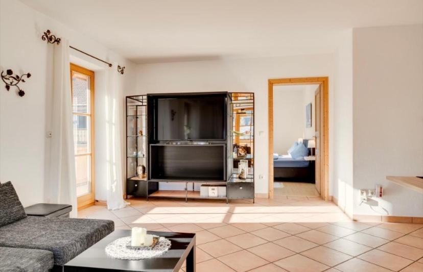 Ferienwohnung Mit Bergblick Unterammergau Exterior foto